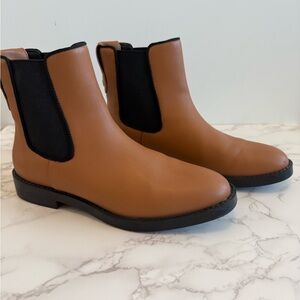 Aerosole Brown Ankle Chelsea  Boots size 7 worn once